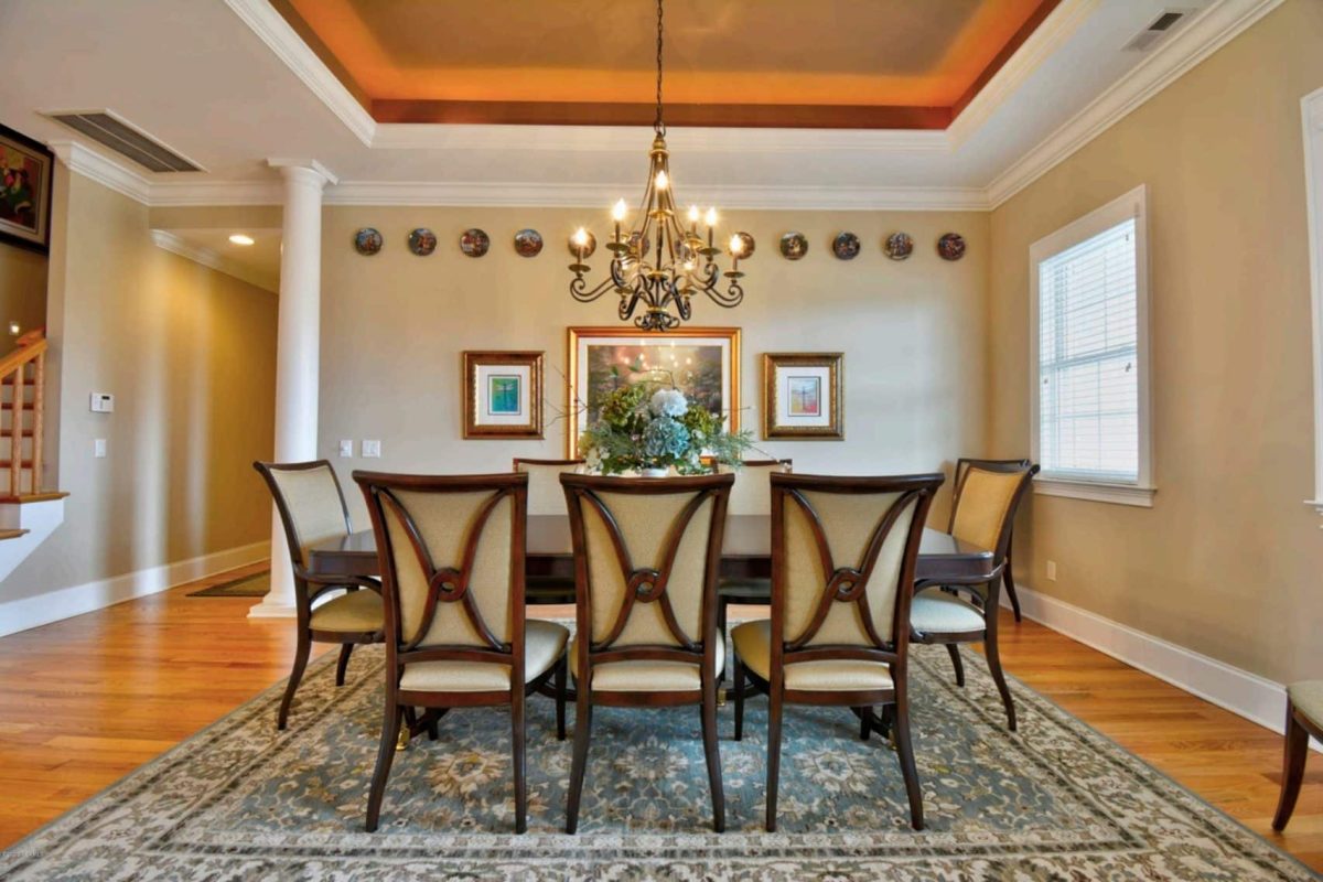 Spacious 1.5 Story house Plan with Blueprint and CAD Designs