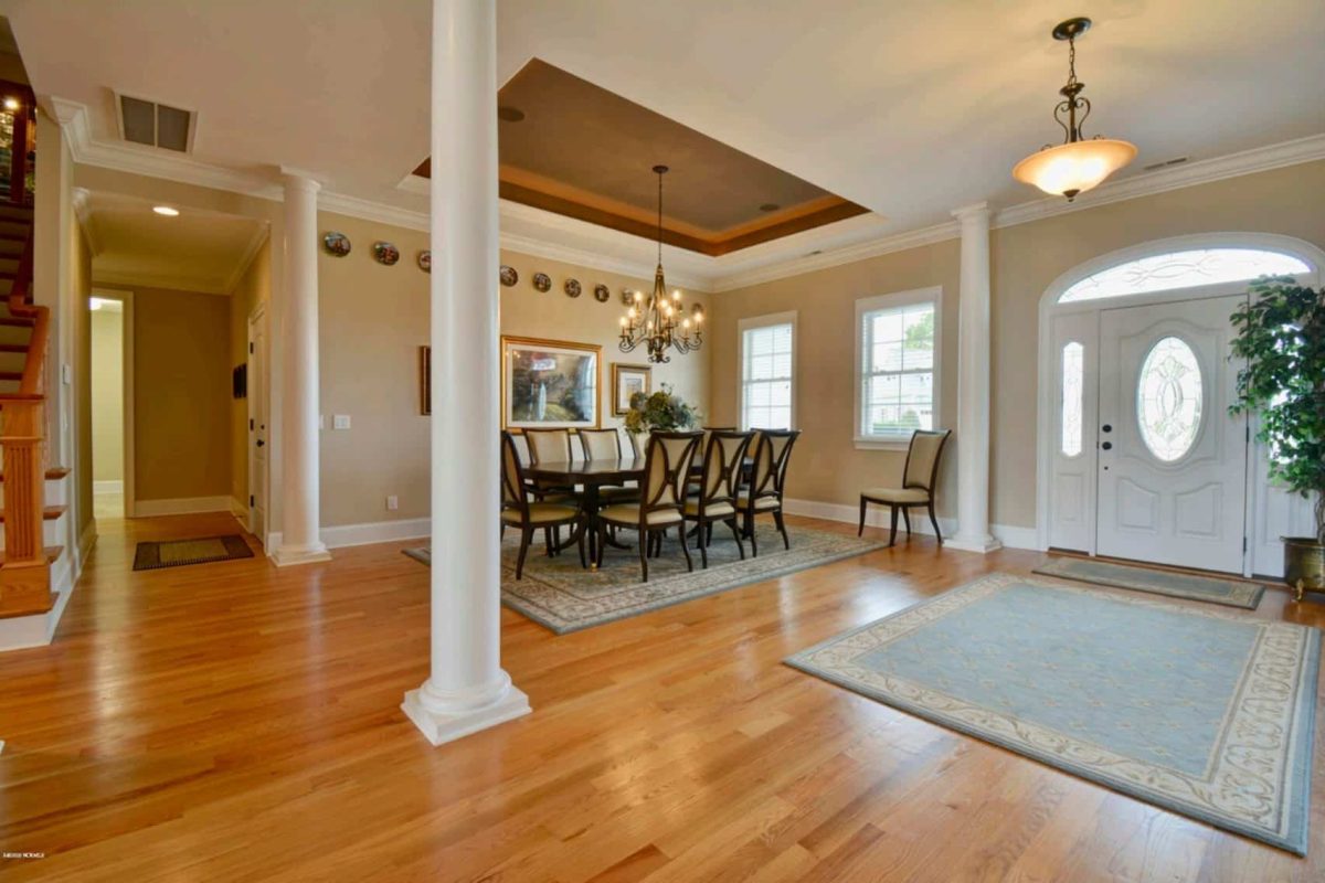 Spacious 1.5 Story house Plan with Blueprint and CAD Designs