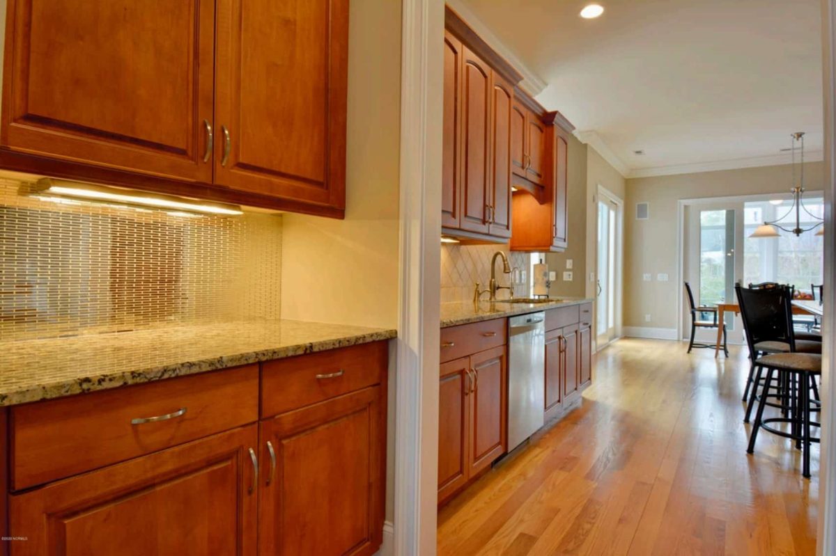 Spacious 1.5 Story house Plan with Blueprint and CAD Designs