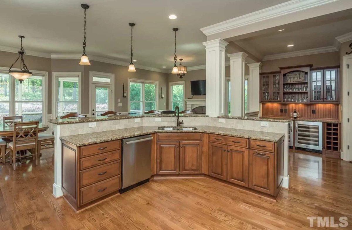 Luxury house Plan with CAD Designs, Large Floor Blueprint