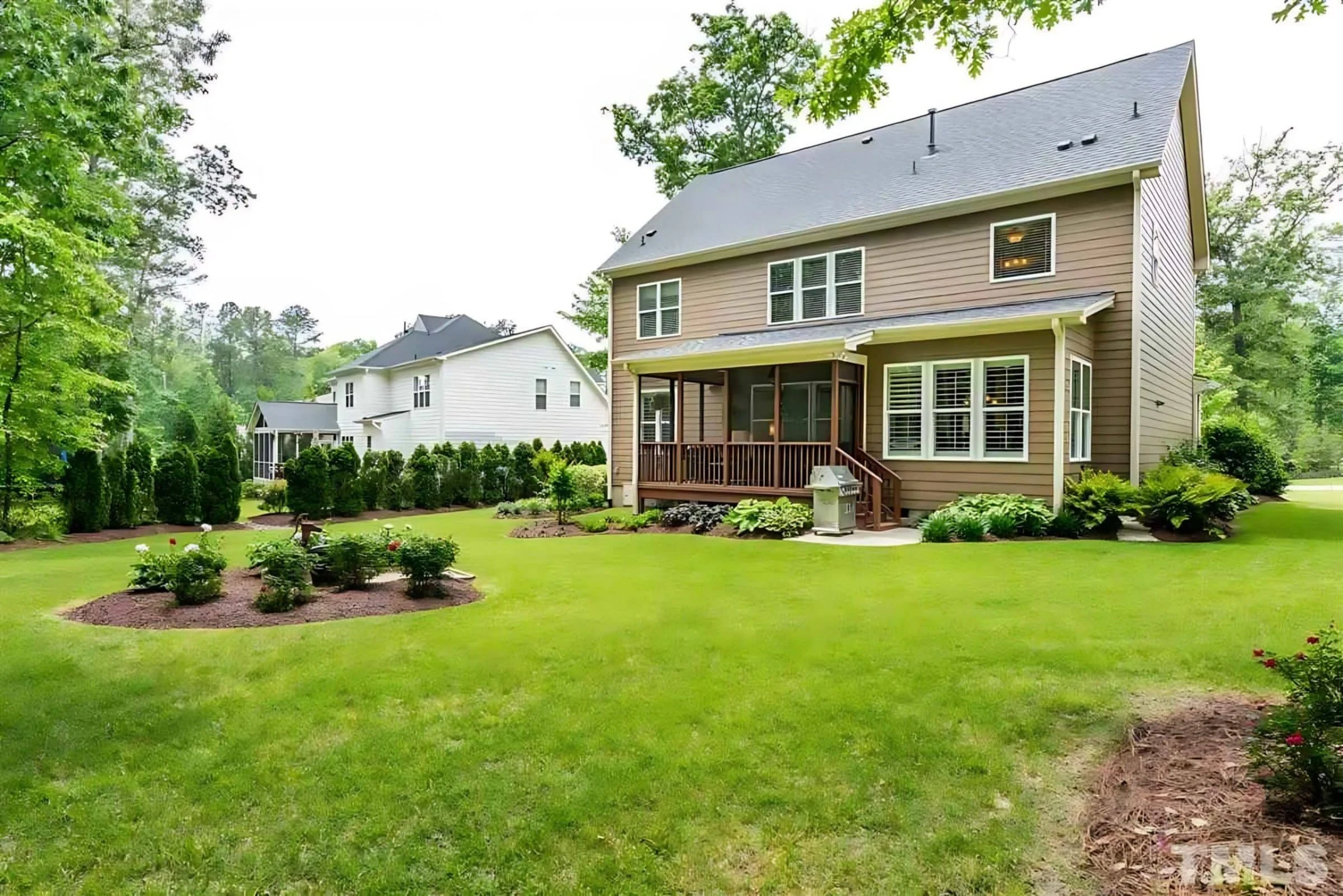 10-1369 HOUSE PLAN - Elegant 4-Bedroom House Plan with Floor Plan, Blueprint, and CAD Designs 23 Elegant 4-Bedroom house Plan with Floor Plan, Blueprint, and CAD Designs