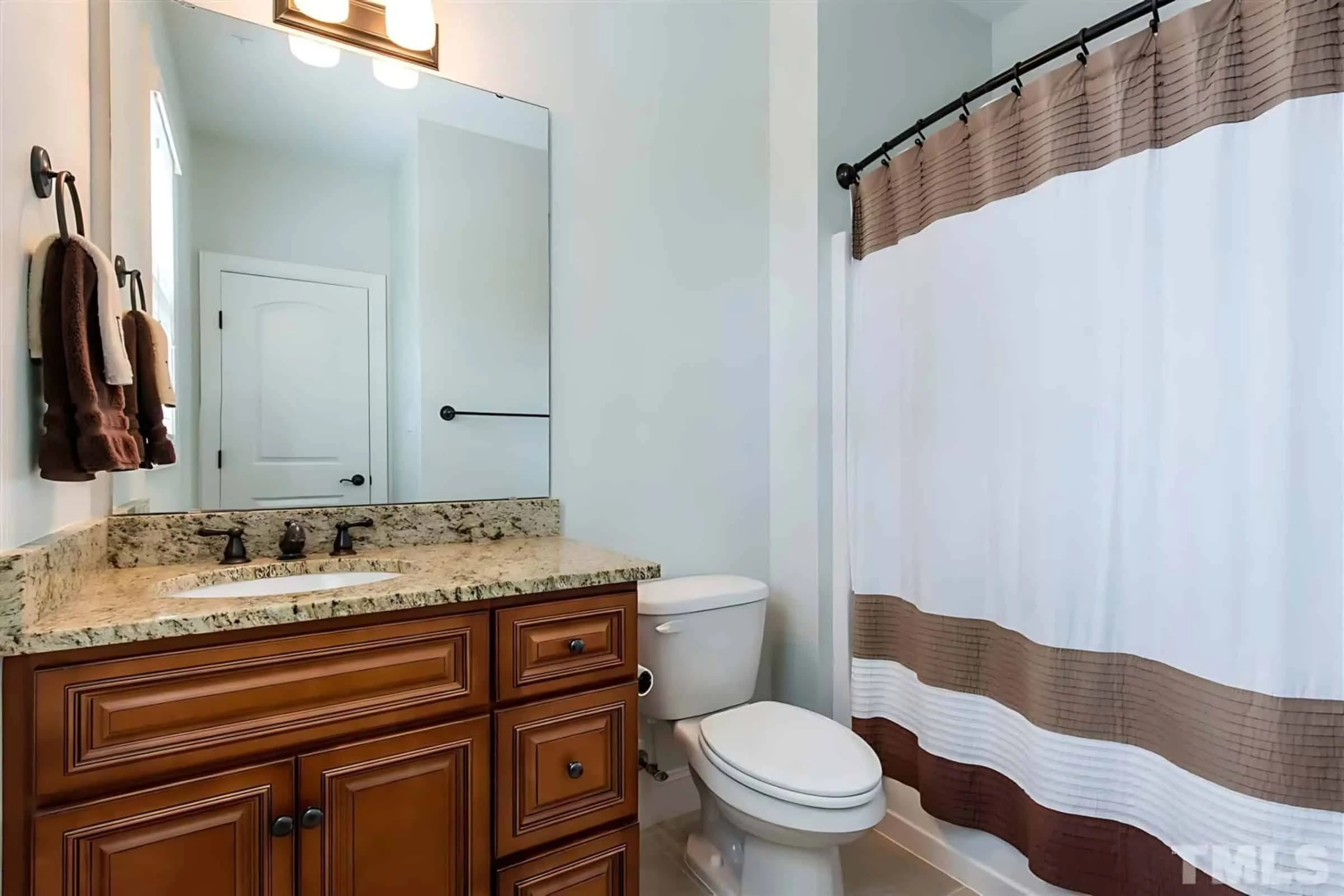 10-1369 HOUSE PLAN - Elegant 4-Bedroom House Plan with Floor Plan, Blueprint, and CAD Designs 17 Elegant 4-Bedroom house Plan with Floor Plan, Blueprint, and CAD Designs