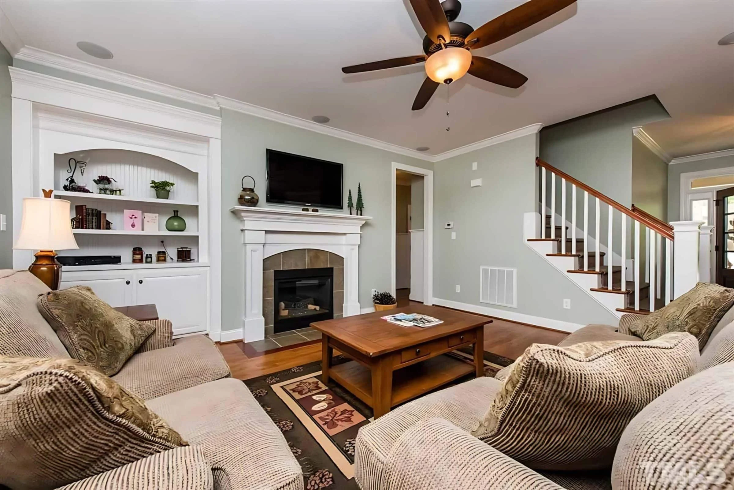 10-1369 HOUSE PLAN - Elegant 4-Bedroom House Plan with Floor Plan, Blueprint, and CAD Designs 10 Elegant 4-Bedroom house Plan with Floor Plan, Blueprint, and CAD Designs