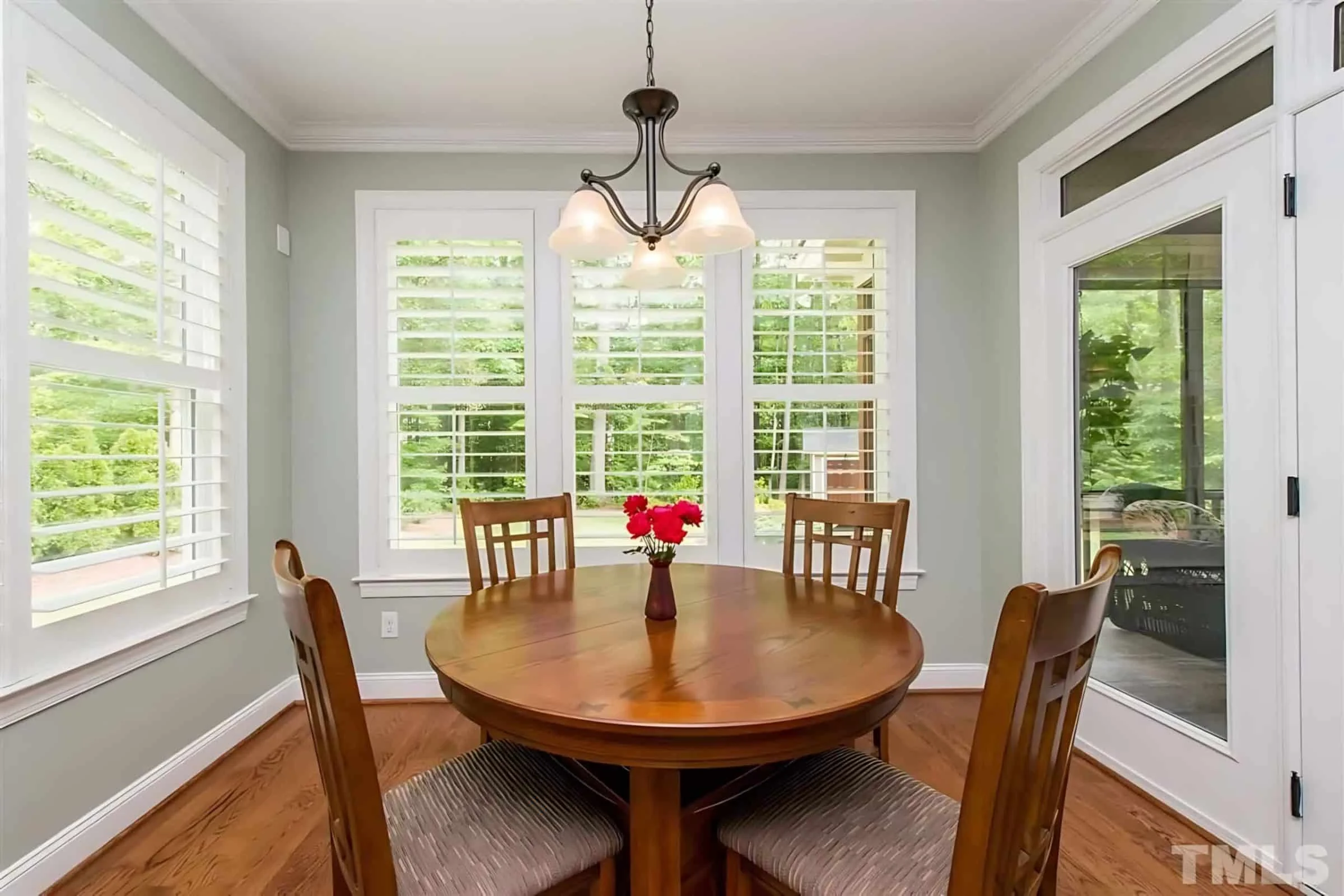 10-1369 HOUSE PLAN - Elegant 4-Bedroom House Plan with Floor Plan, Blueprint, and CAD Designs 8 Elegant 4-Bedroom house Plan with Floor Plan, Blueprint, and CAD Designs