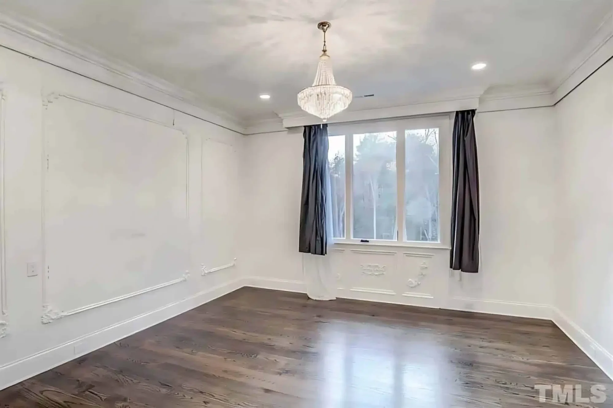 Luxury house Plan: 8043 Sq Ft, 4 Beds, 4 Baths, 3-Car Garage