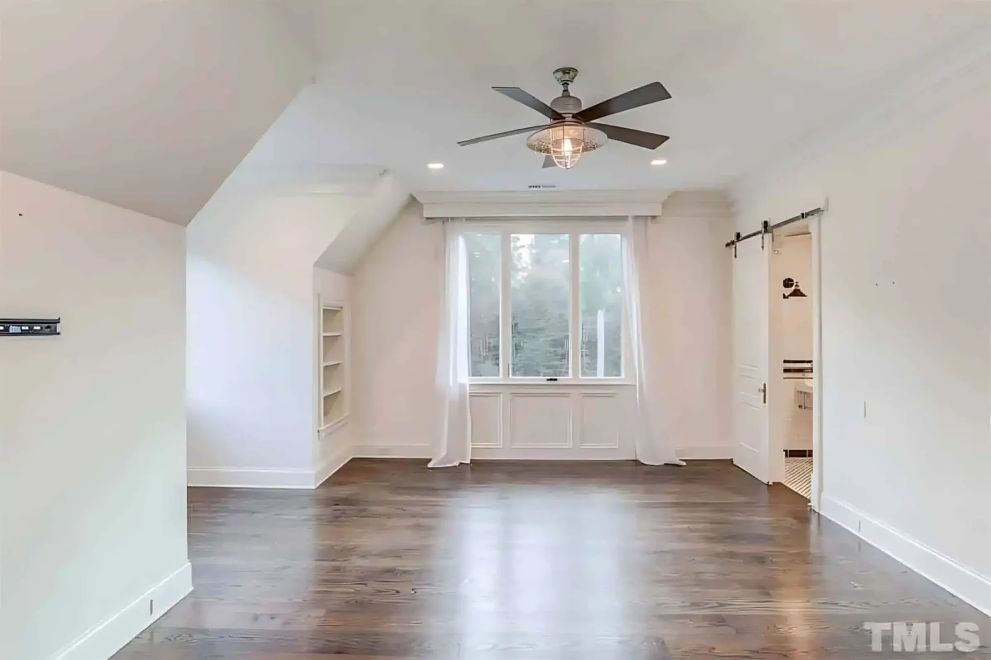 Luxury house Plan: 8043 Sq Ft, 4 Beds, 4 Baths, 3-Car Garage