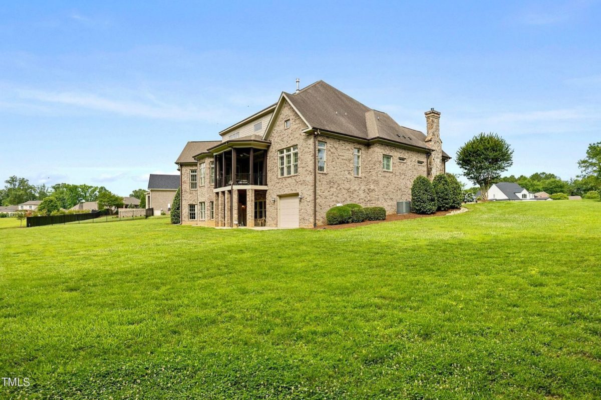 Elegant 3-Story house Plan with CAD Blueprint and Designs