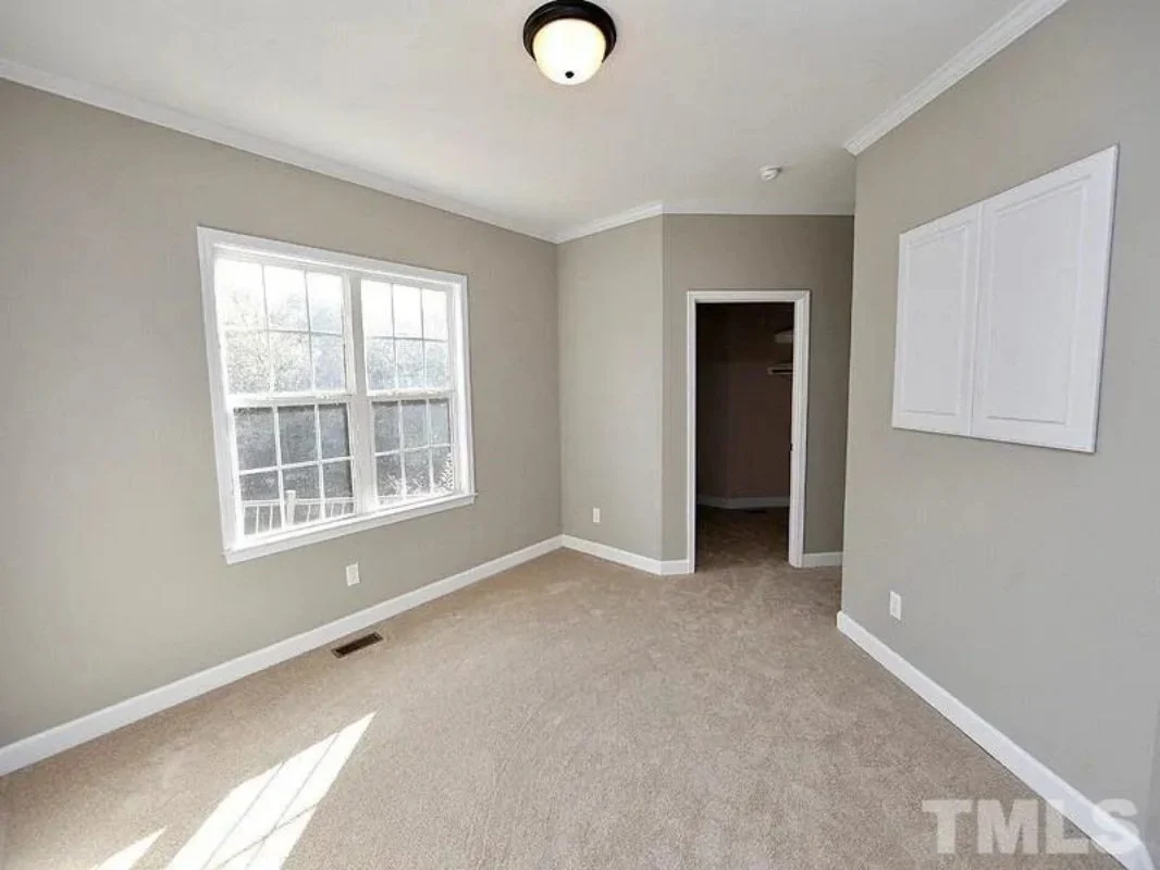 Craftsman house Plan with Spacious Layout – Blueprint for 2-Story Designs