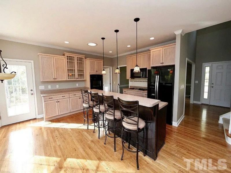 Craftsman house Plan with Spacious Layout – Blueprint for 2-Story Designs