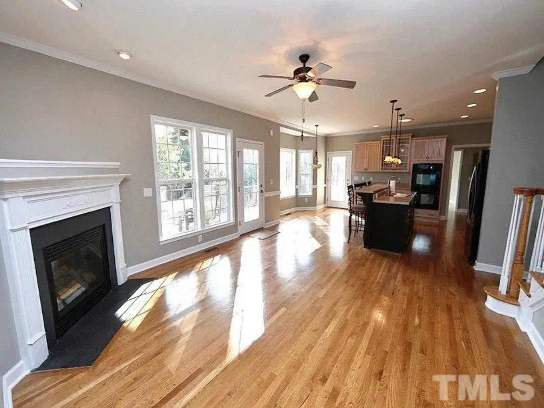 Craftsman house Plan with Spacious Layout – Blueprint for 2-Story Designs