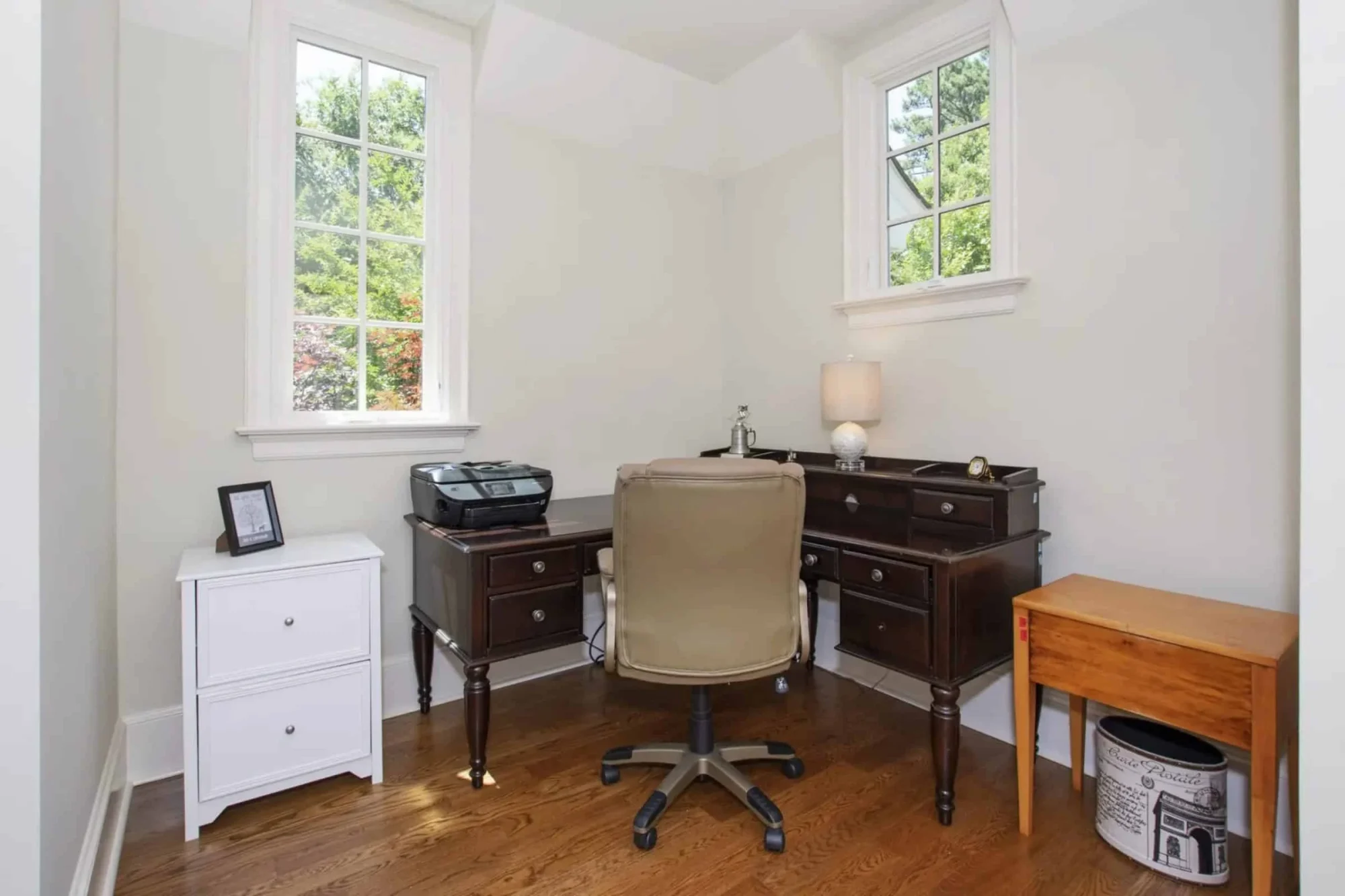 Elegant house Design: Floor Plan & Blueprint CAD for Architects