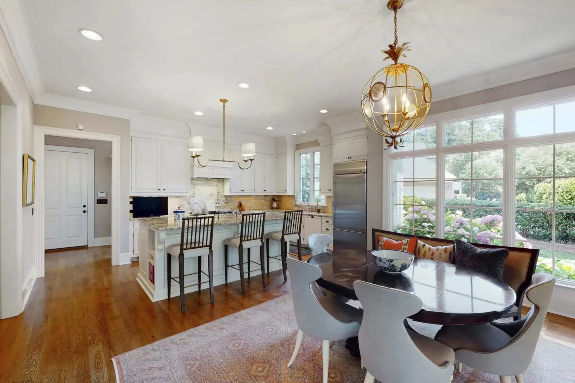 Elegant house Design: Floor Plan & Blueprint CAD for Architects