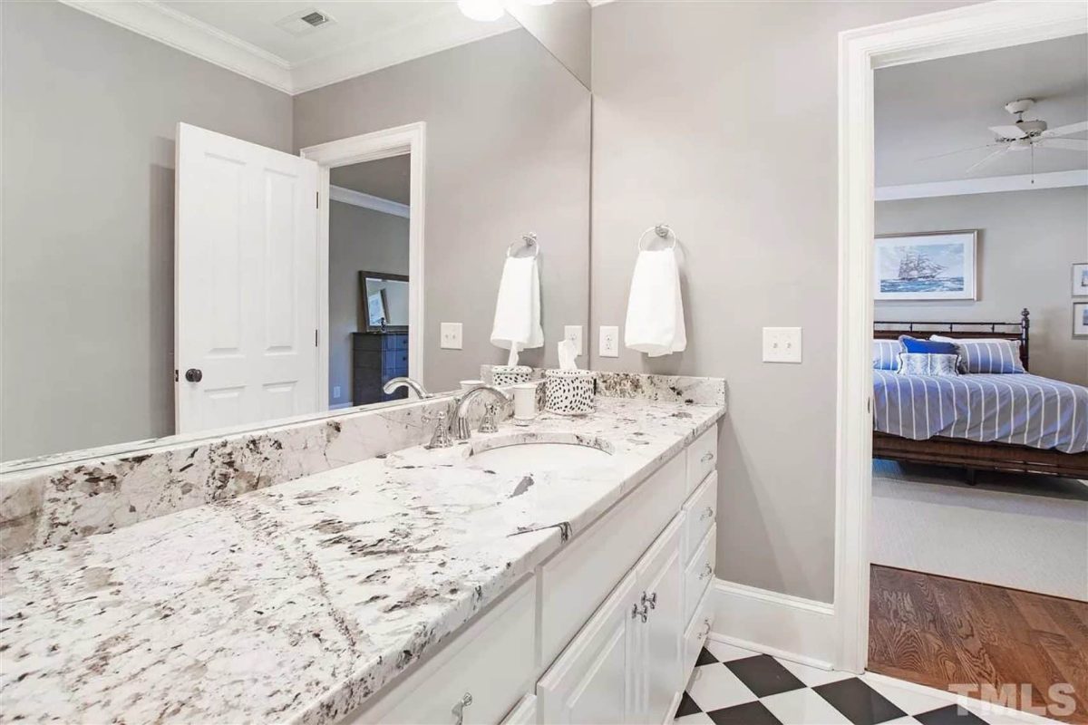 Elegant house Design: Floor Plan & Blueprint CAD for Architects