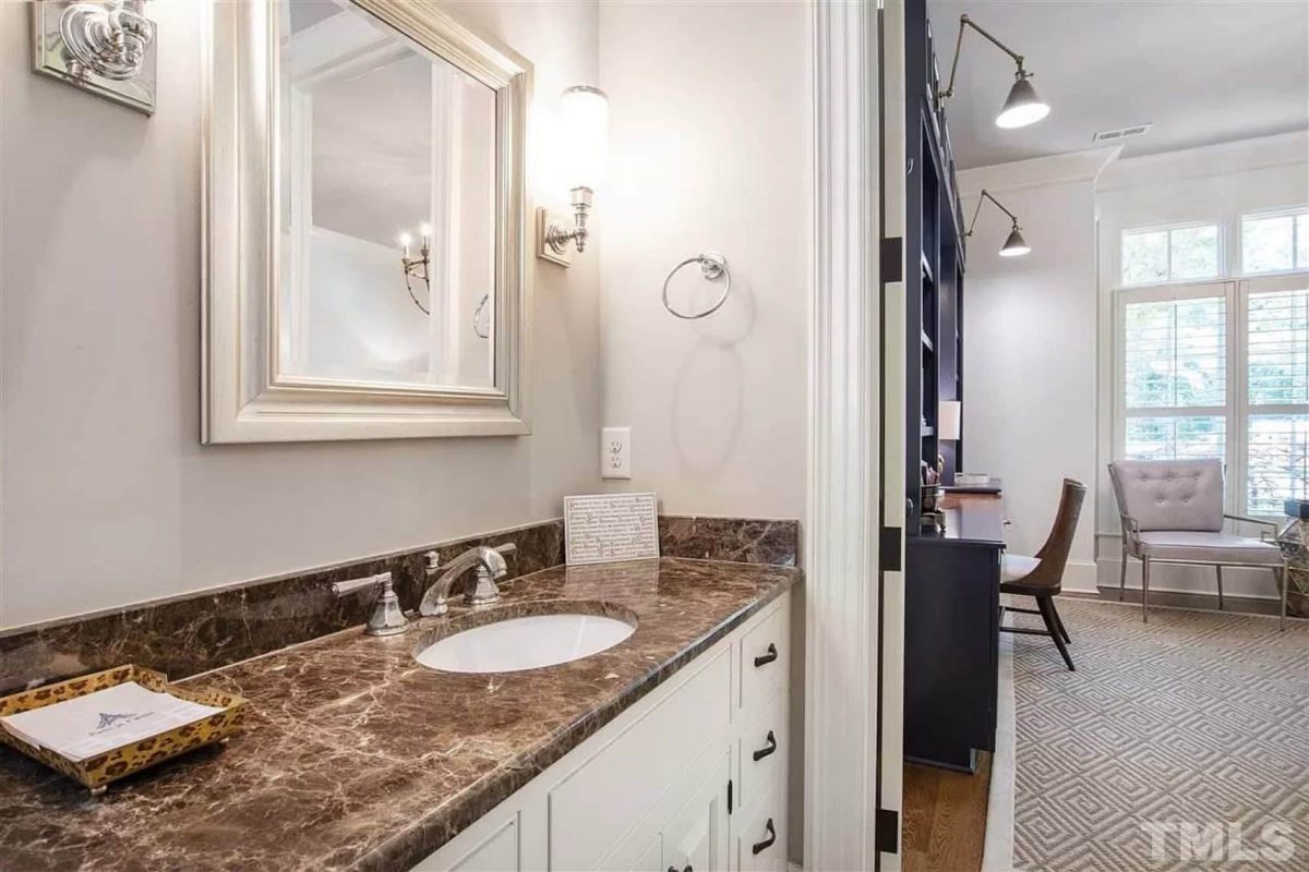 Elegant house Design: Floor Plan & Blueprint CAD for Architects