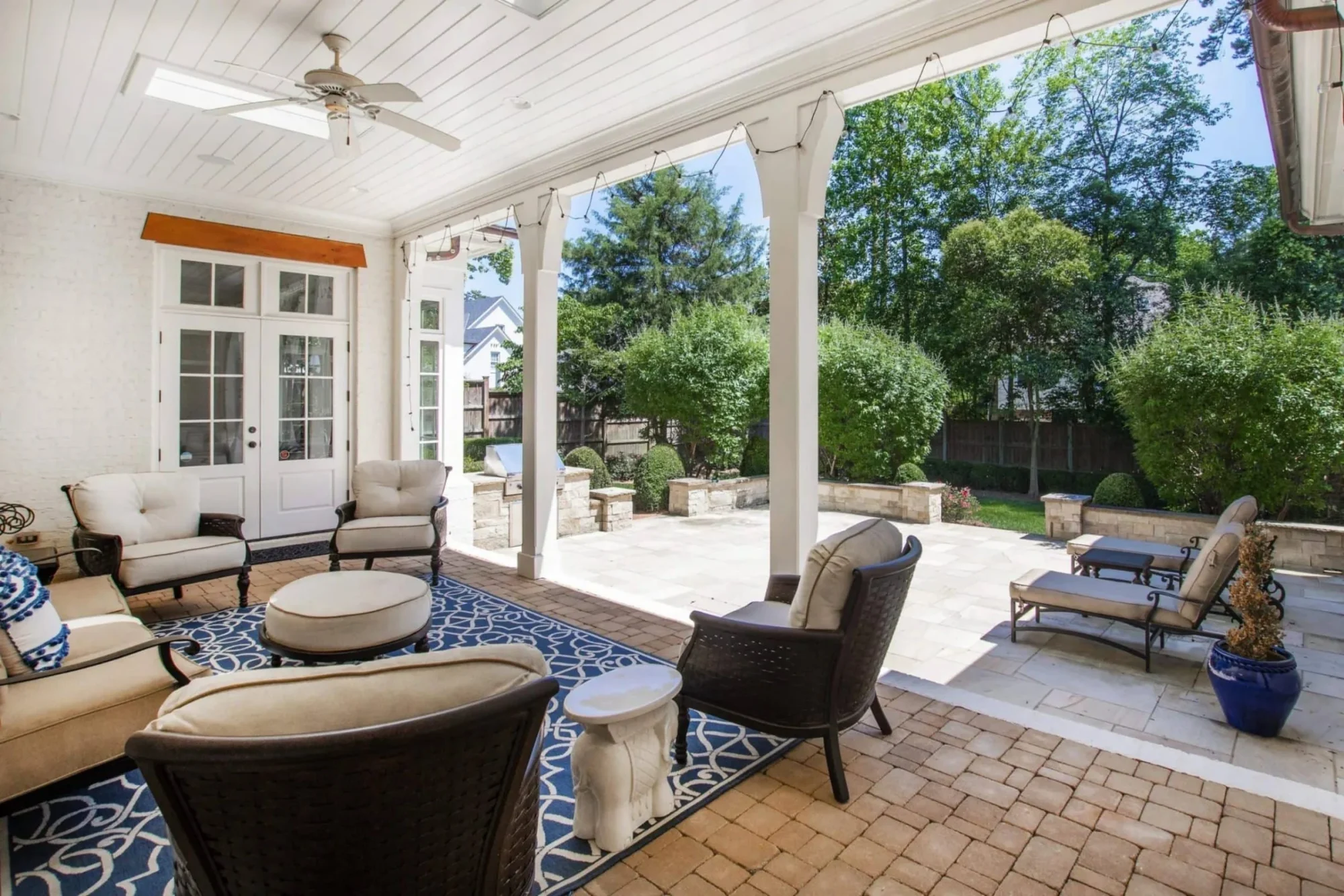 Elegant house Design: Floor Plan & Blueprint CAD for Architects