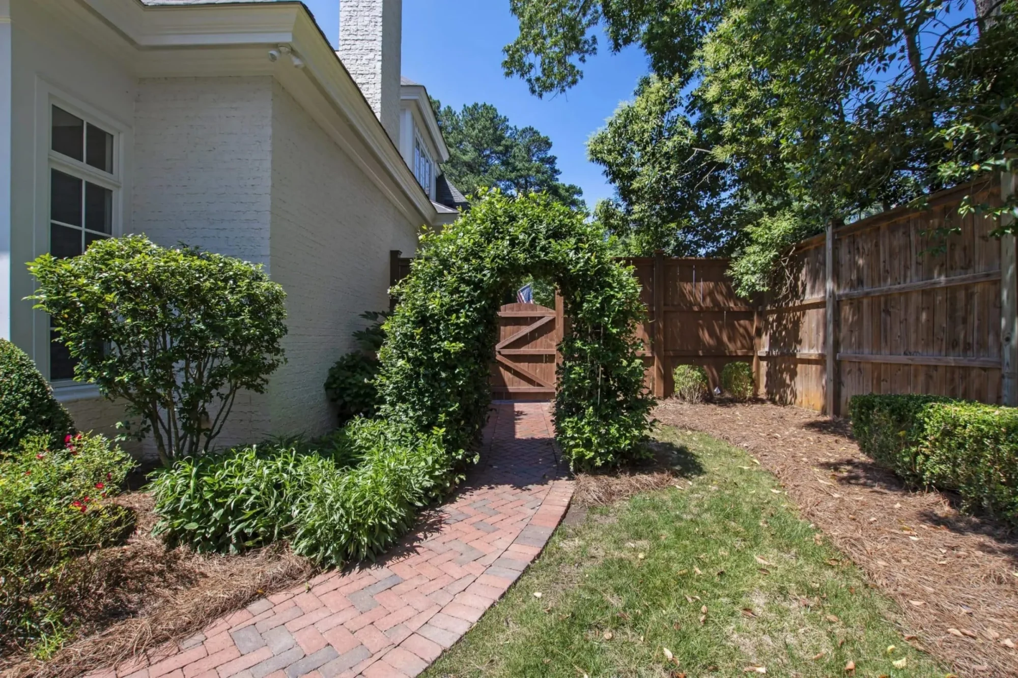 Elegant house Design: Floor Plan & Blueprint CAD for Architects