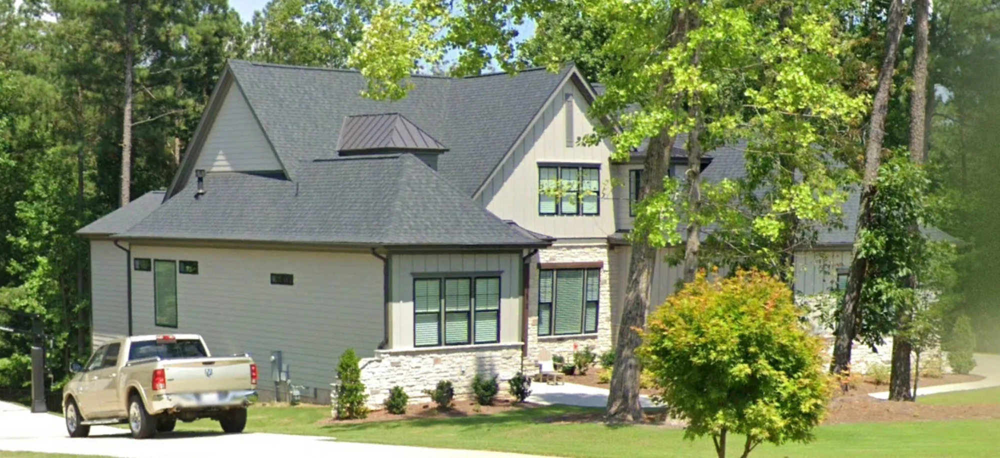 Spacious Transitional house Plan with 5, 903 Sq. Ft. Design