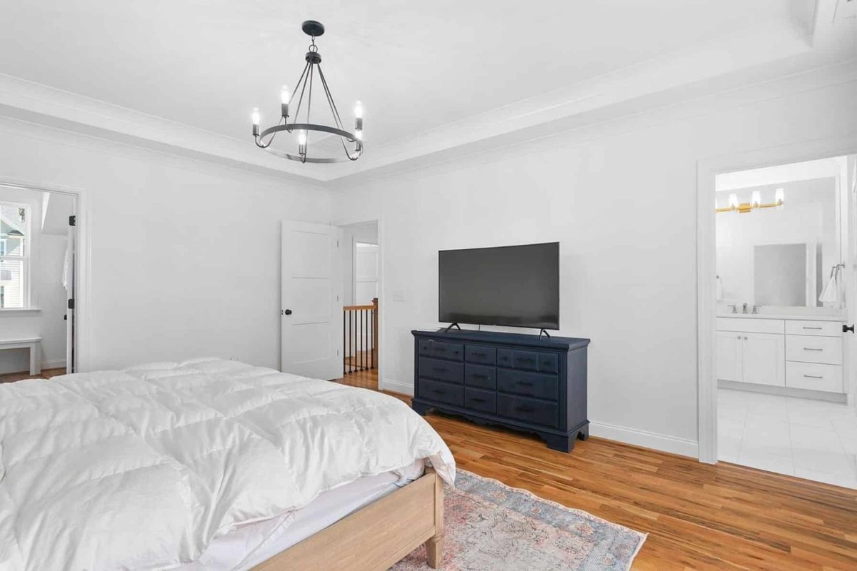 Spacious house Floor Plan with Blueprint & Modern Designs