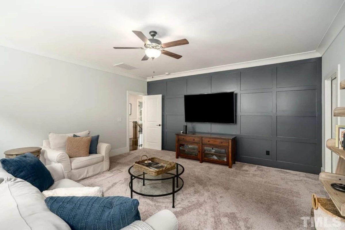 Traditional house Design with Floor Plans, CAD, and Blueprint