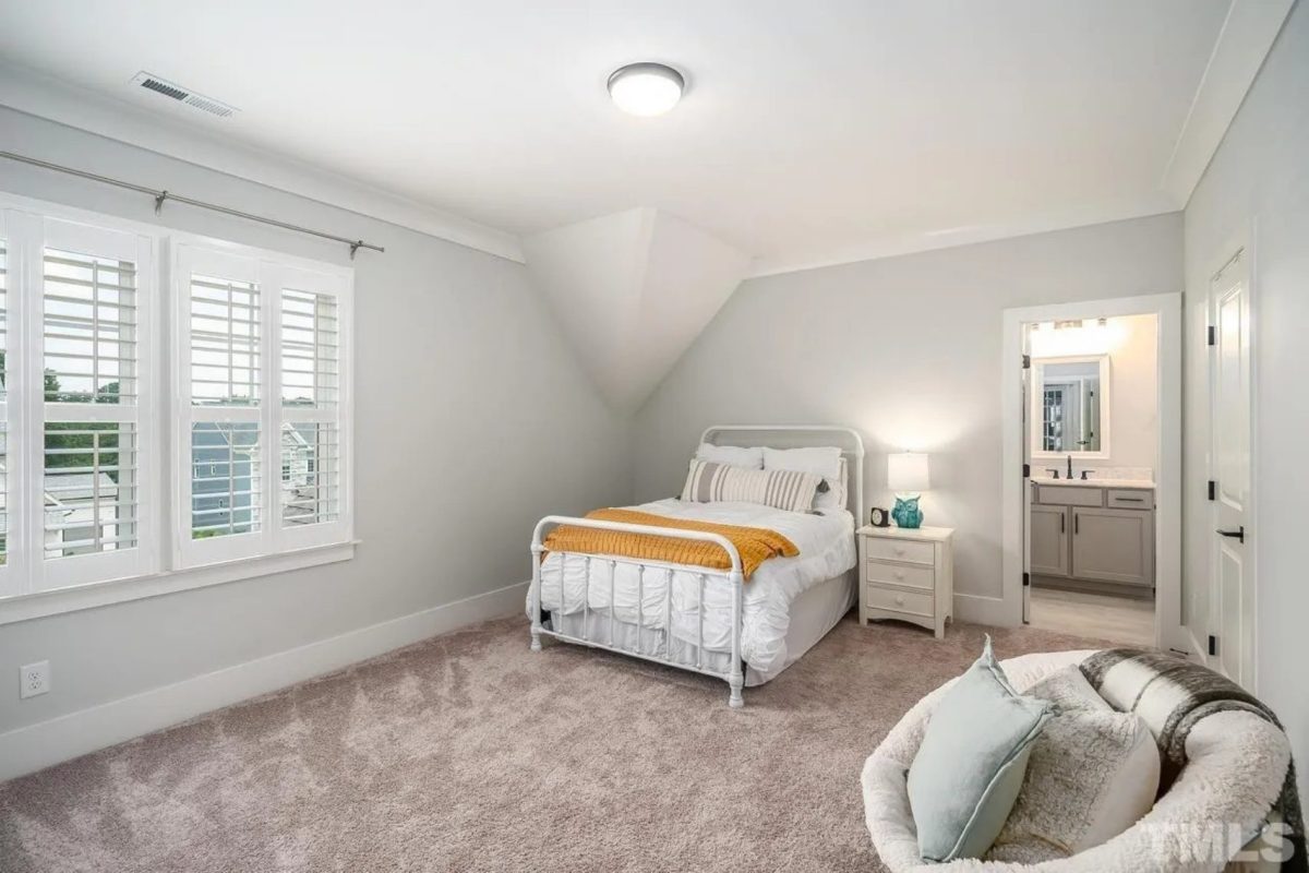 Traditional house Design with Floor Plans, CAD, and Blueprint