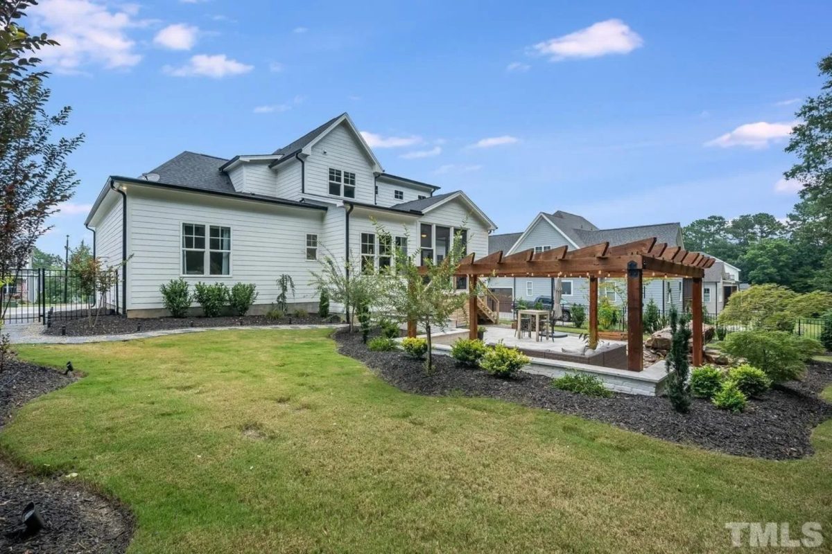 Traditional house Design with Floor Plans, CAD, and Blueprint