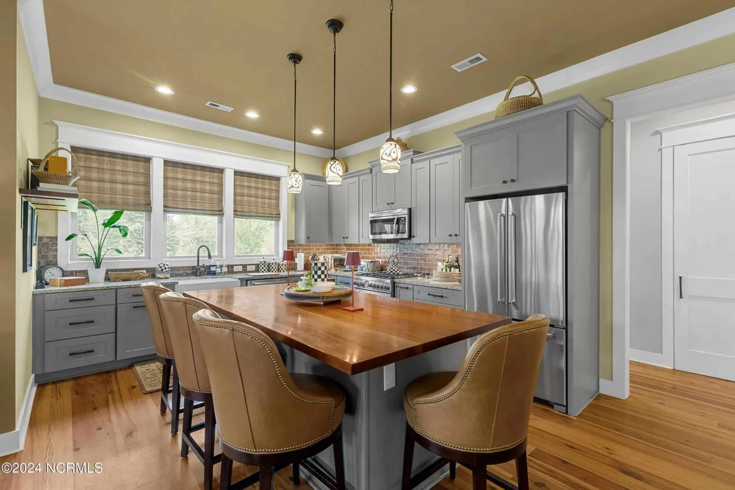 18-2157 HOUSE PLAN - Coastal House Plan with CAD Designs and Spacious Floor Plan 31 Coastal house Plan with CAD Designs and Spacious Floor Plan