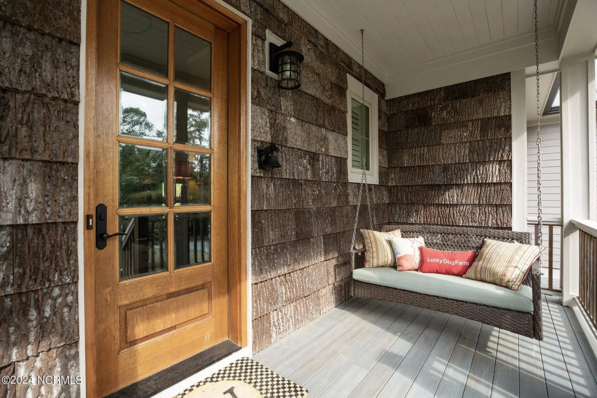 Coastal house Plan with CAD Designs and Spacious Floor Plan