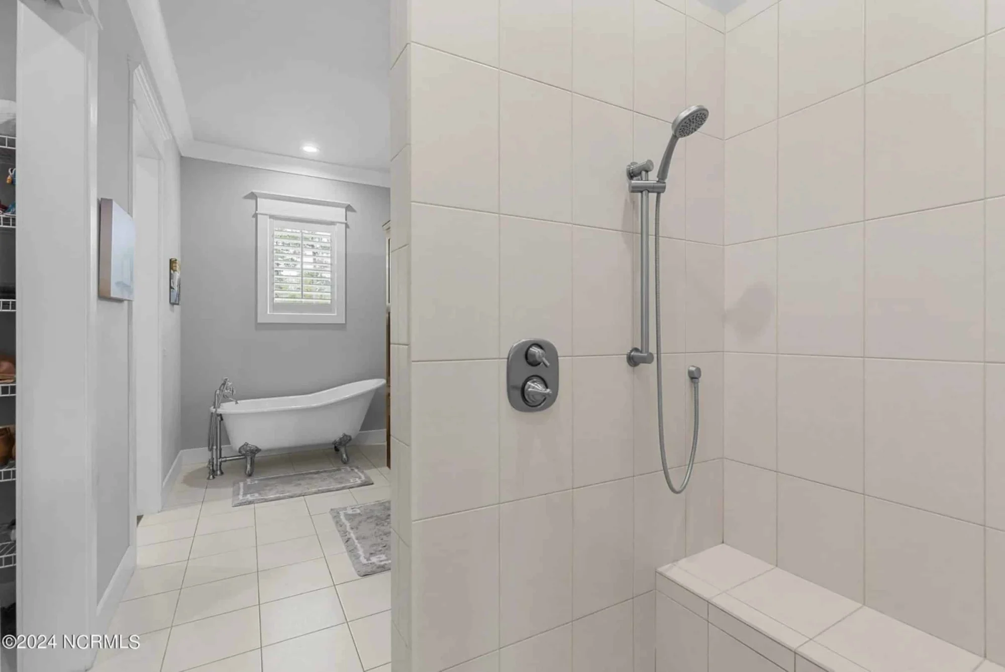 Coastal house Plan with CAD Designs and Spacious Floor Plan