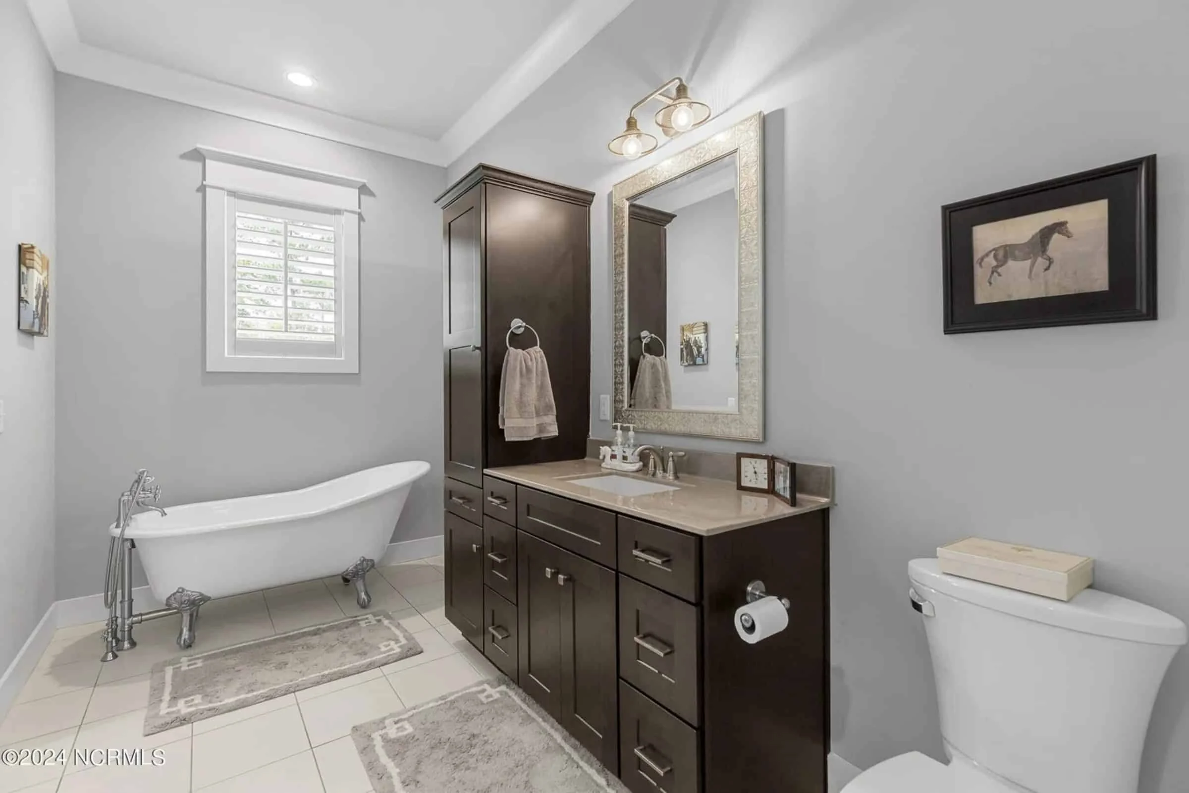 18-2157 HOUSE PLAN - Coastal House Plan with CAD Designs and Spacious Floor Plan 10 Coastal house Plan with CAD Designs and Spacious Floor Plan