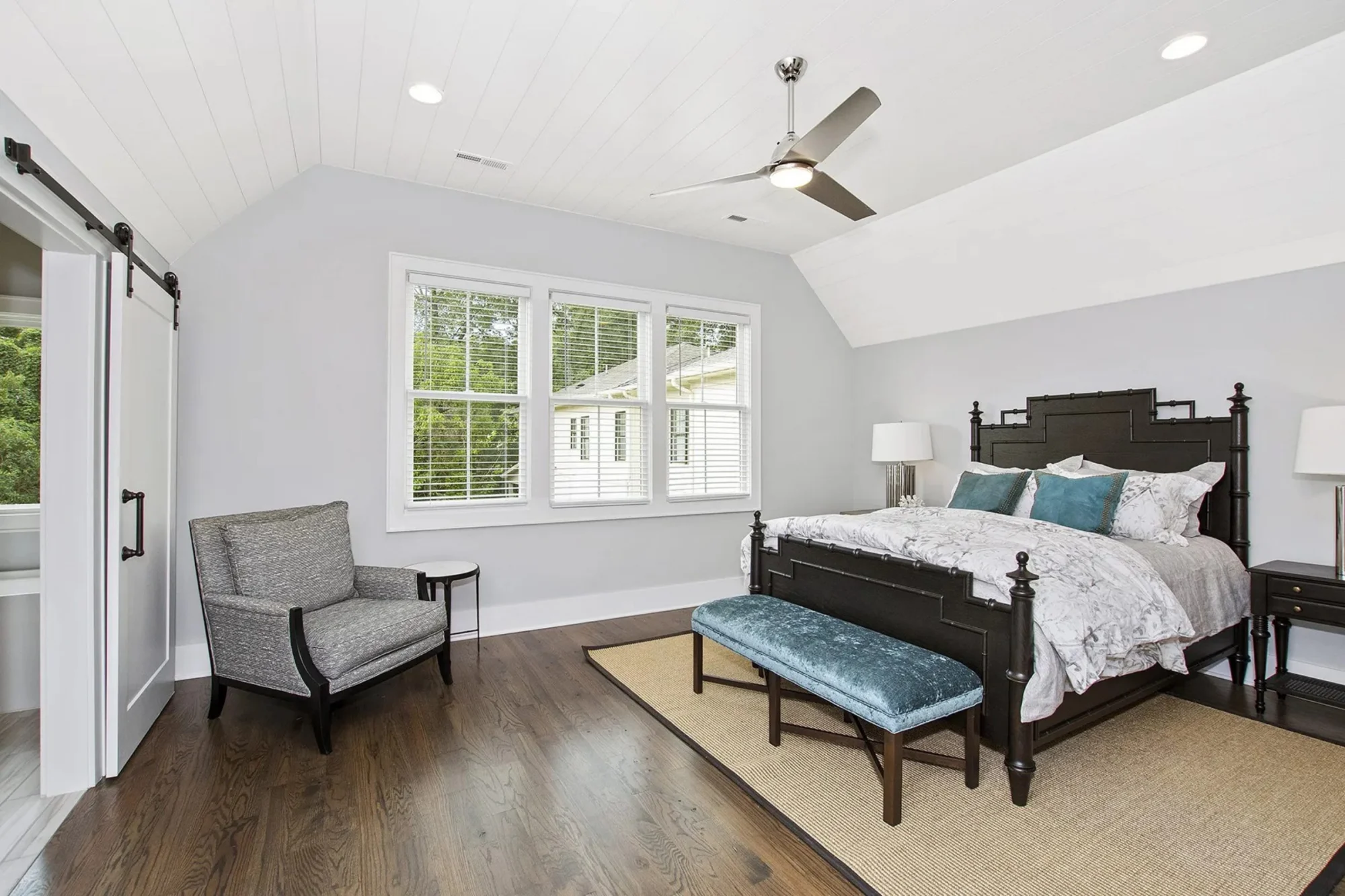 Modern house Floor Plan - Architectural Blueprint Designs