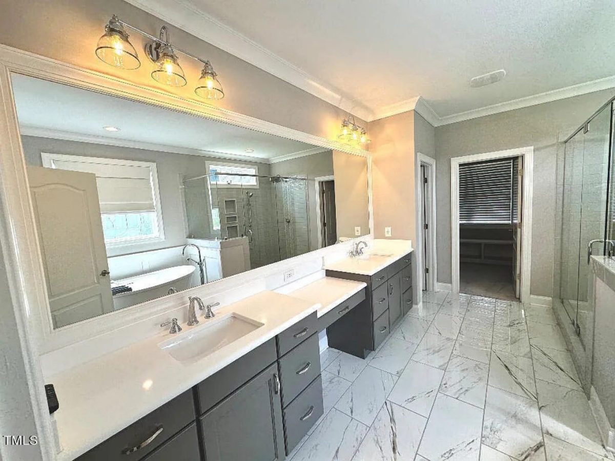 Dream house Plan with 4 Beds Floor Plan and CAD Designs