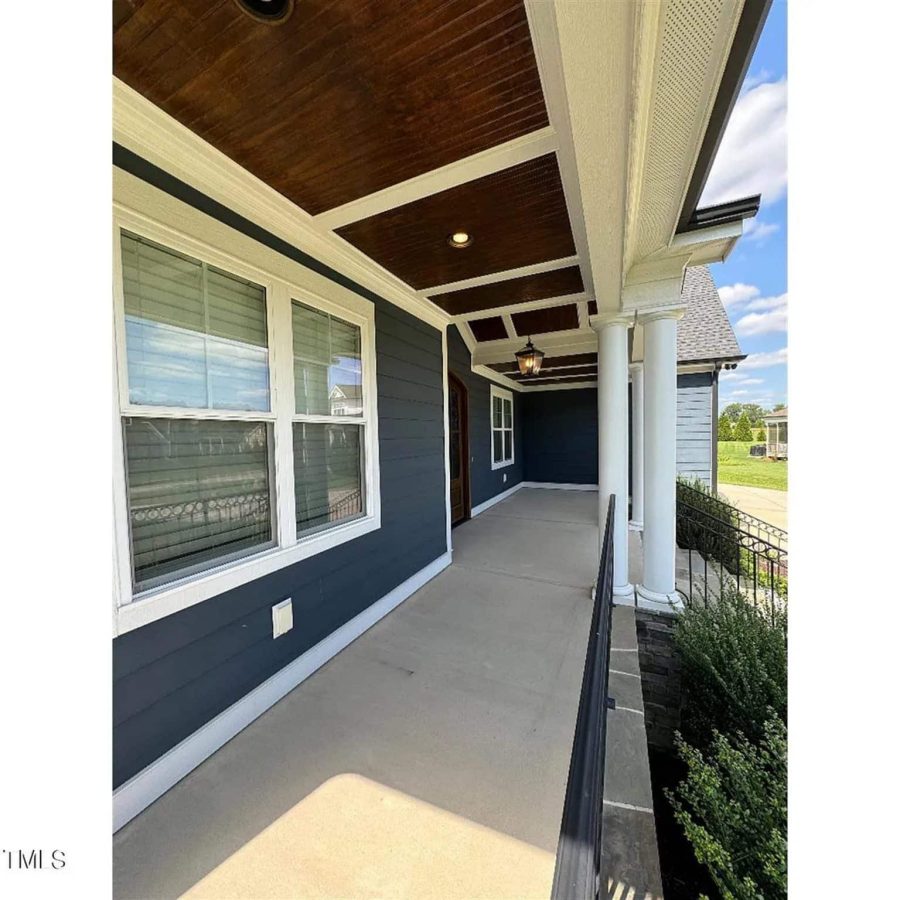 Dream house Plan with 4 Beds Floor Plan and CAD Designs