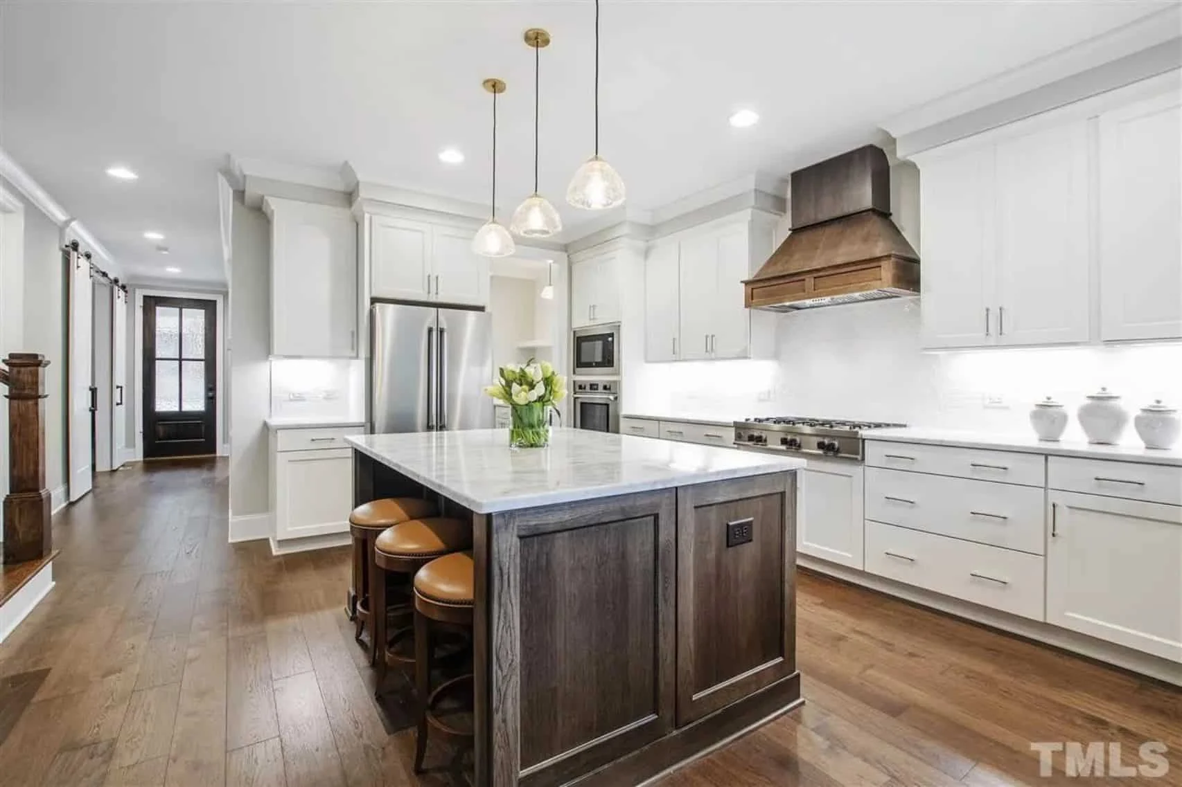 Modern Craftsman house Plan with Open Floor Designs and CAD