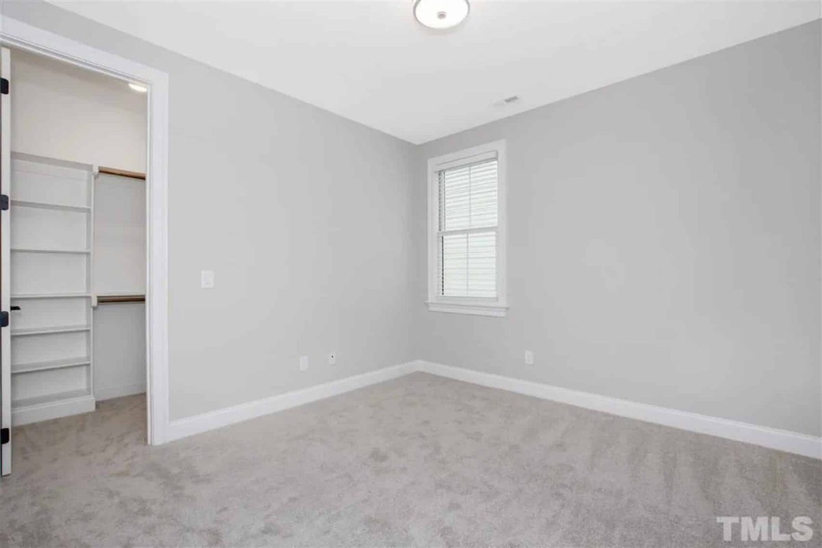 Modern Craftsman house Plan with Open Floor Designs and CAD