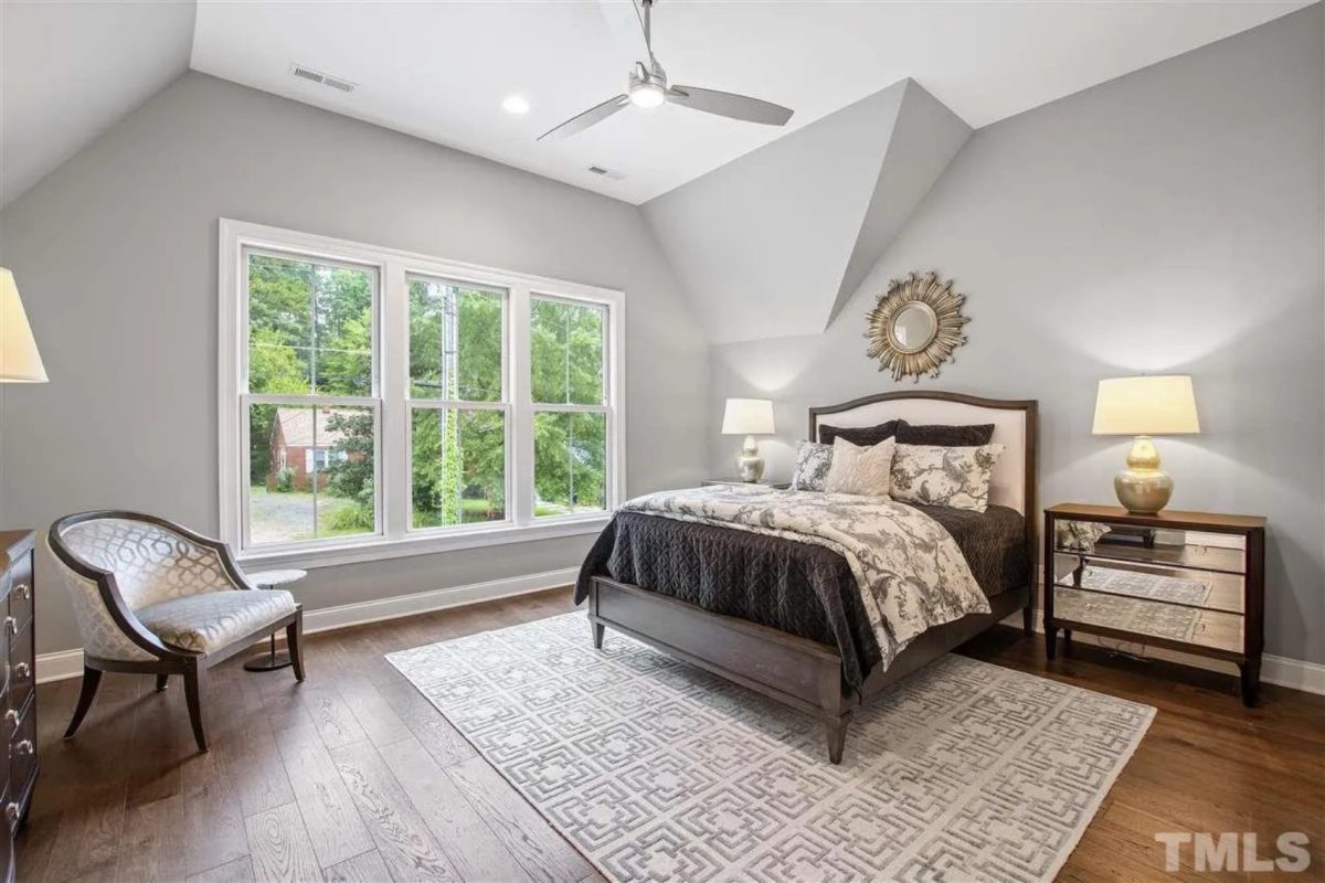 Modern Craftsman house Plan with Open Floor Designs and CAD