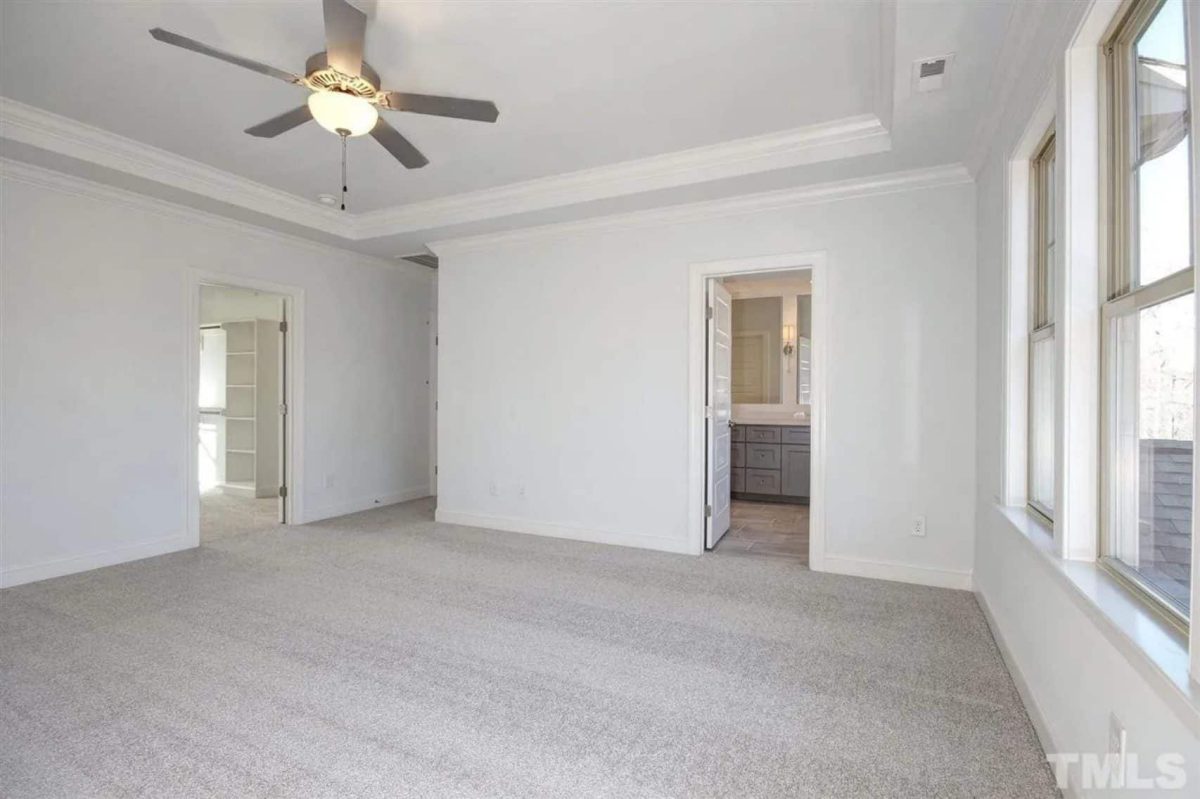 Spacious 5-Bedroom house Plan with Detailed CAD Designs