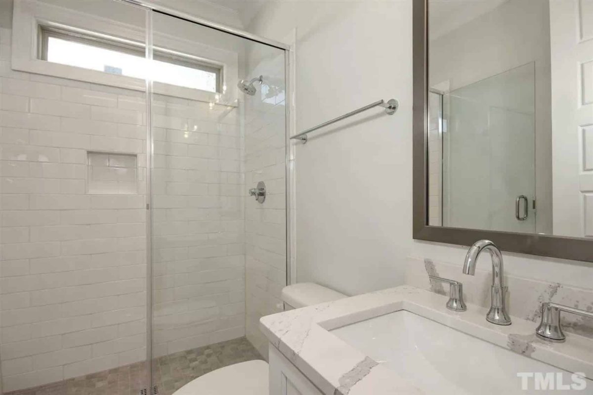 Spacious 5-Bedroom house Plan with Detailed CAD Designs