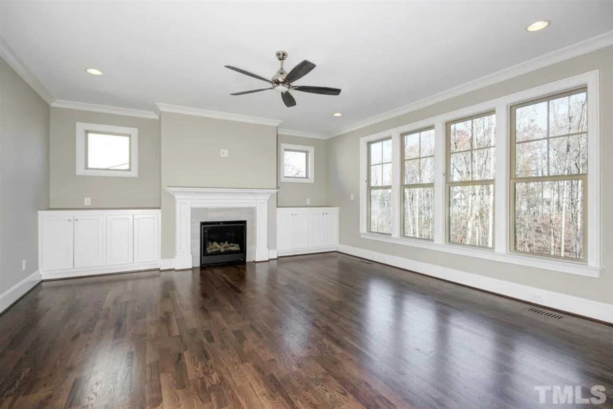 Spacious 5-Bedroom house Plan with Detailed CAD Designs