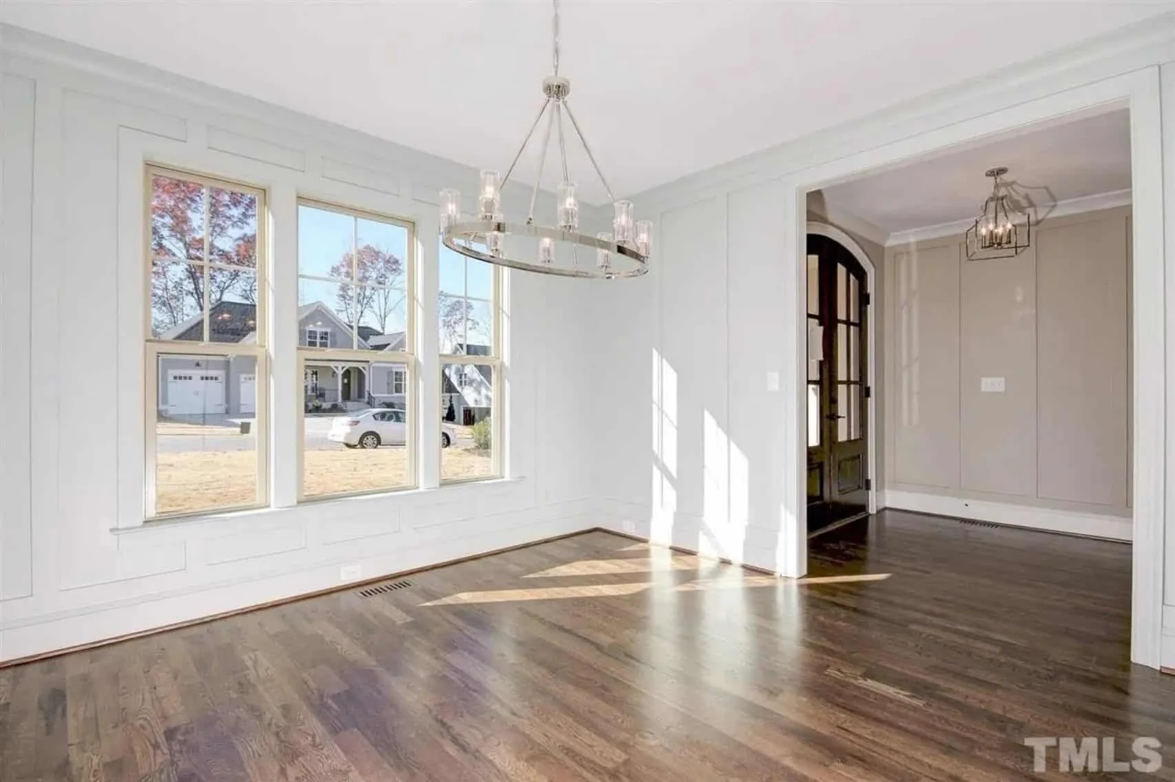 Spacious 5-Bedroom house Plan with Detailed CAD Designs