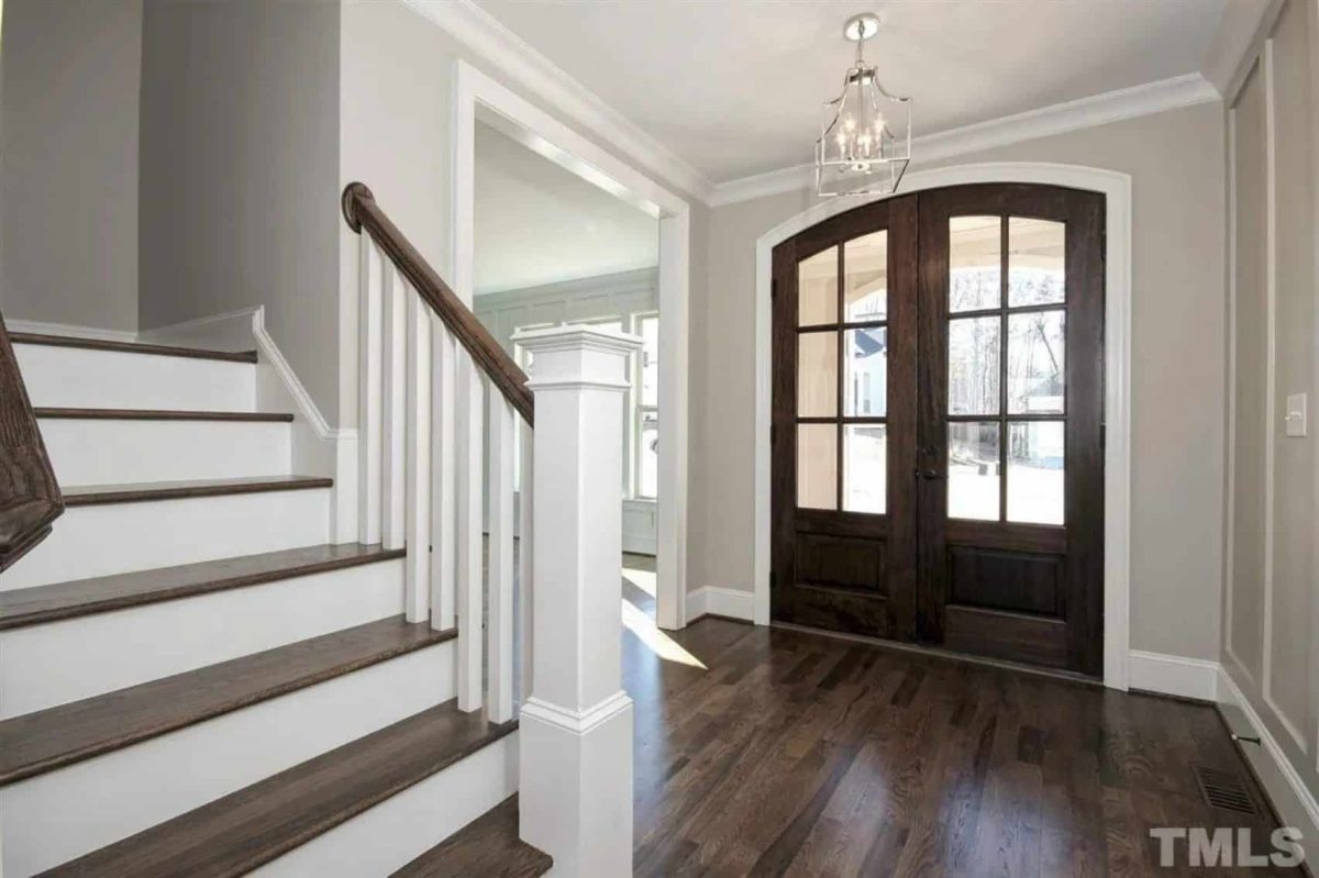 Spacious 5-Bedroom house Plan with Detailed CAD Designs