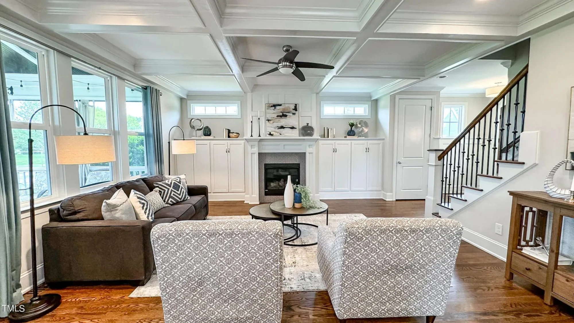 Explore Luxury house Plan with Blueprint: 4 Bed, 4 Bath Designs