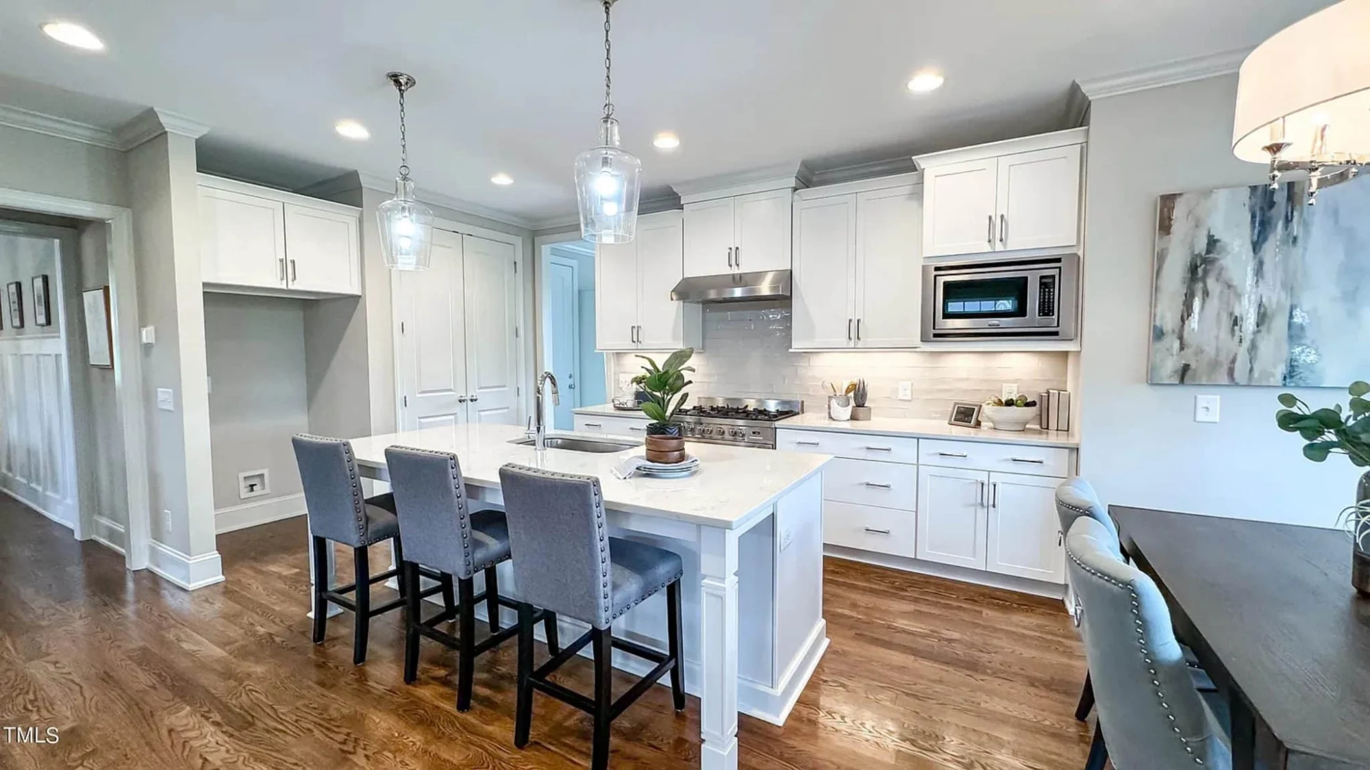 Explore Luxury house Plan with Blueprint: 4 Bed, 4 Bath Designs