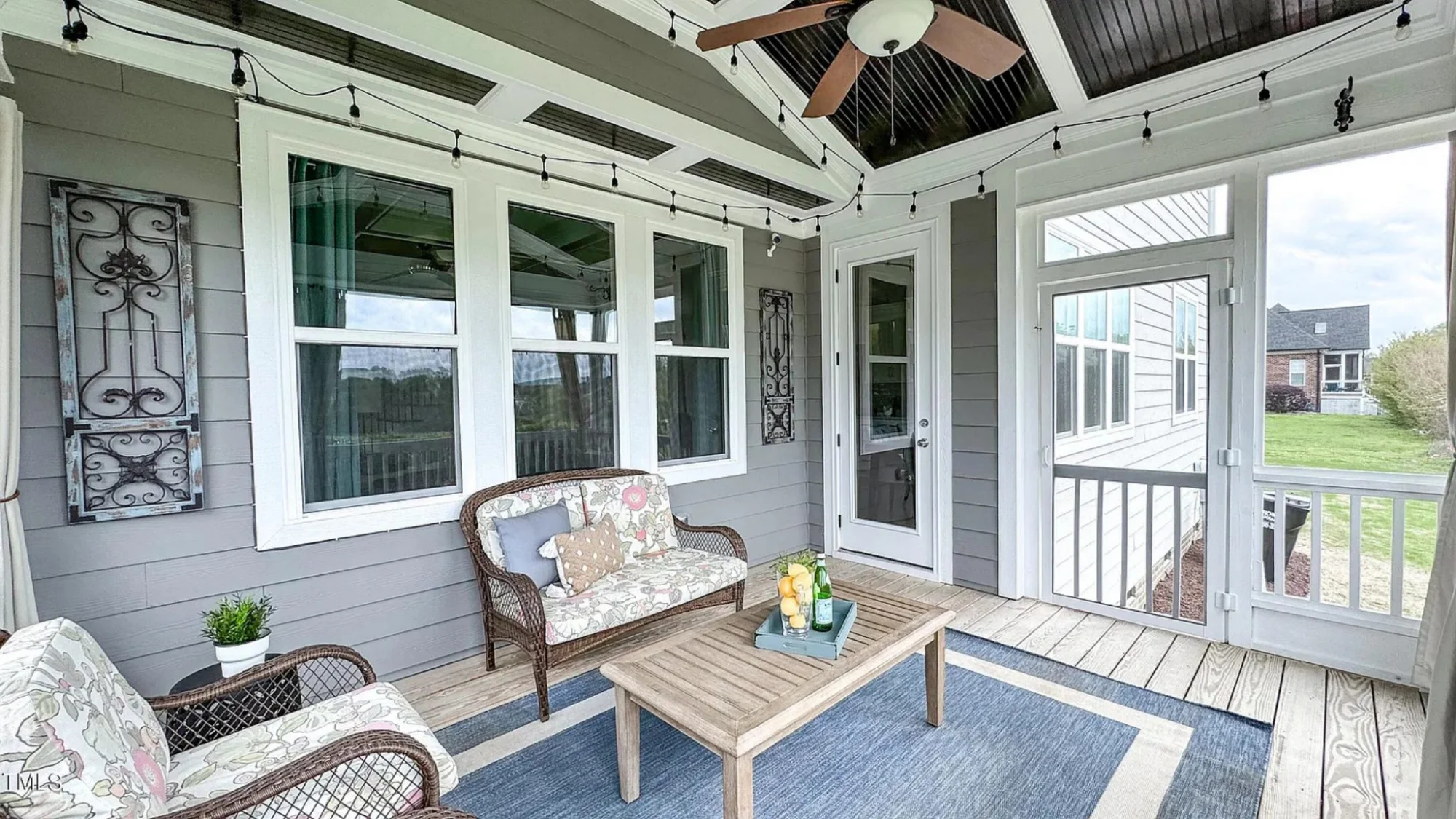 Explore Luxury house Plan with Blueprint: 4 Bed, 4 Bath Designs