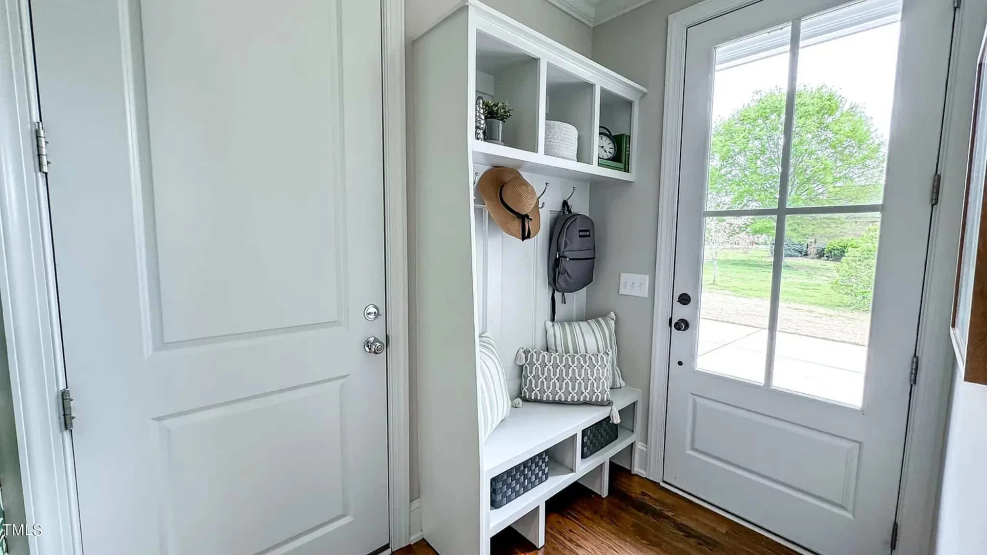 Explore Luxury house Plan with Blueprint: 4 Bed, 4 Bath Designs