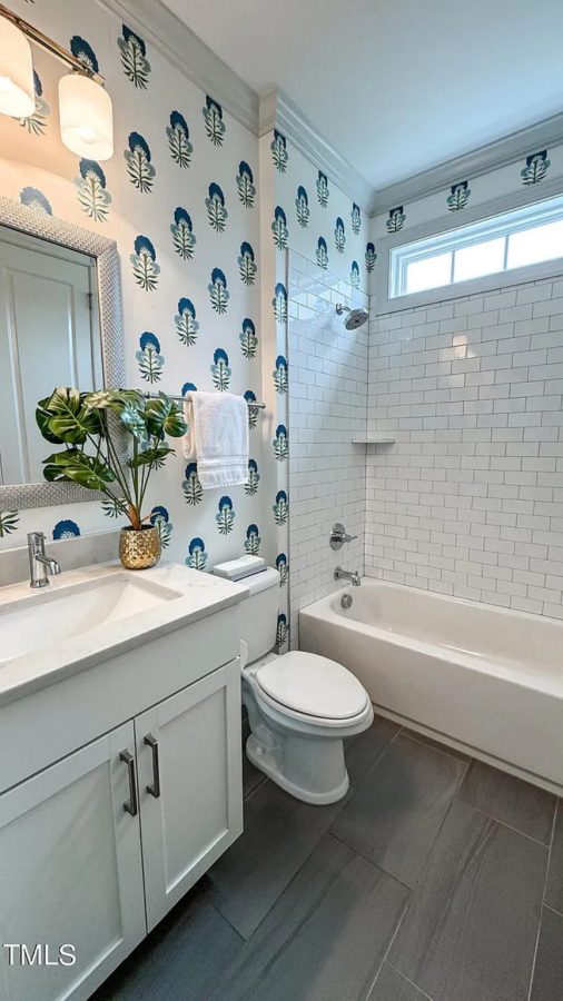 Explore Luxury house Plan with Blueprint: 4 Bed, 4 Bath Designs