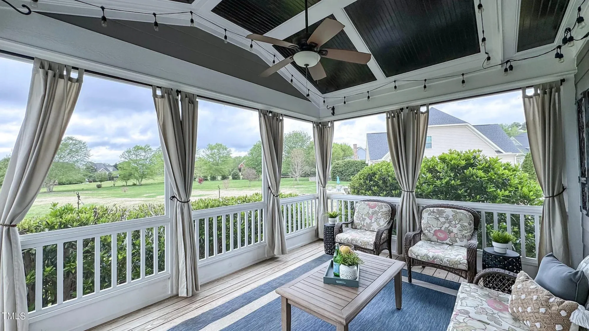 Explore Luxury house Plan with Blueprint: 4 Bed, 4 Bath Designs