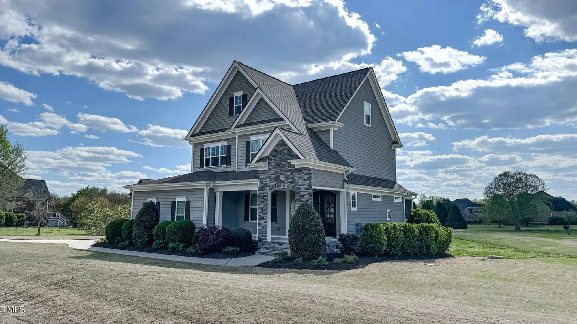 Explore Luxury house Plan with Blueprint: 4 Bed, 4 Bath Designs