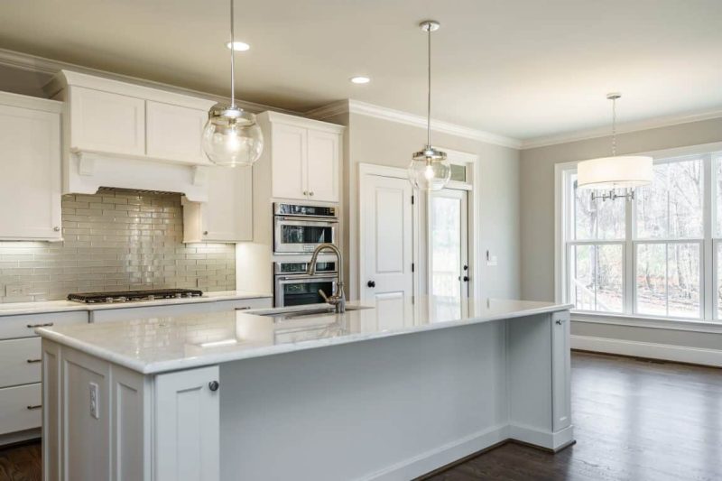 Modern Craftsman house Plan with Detailed Floor Blueprint