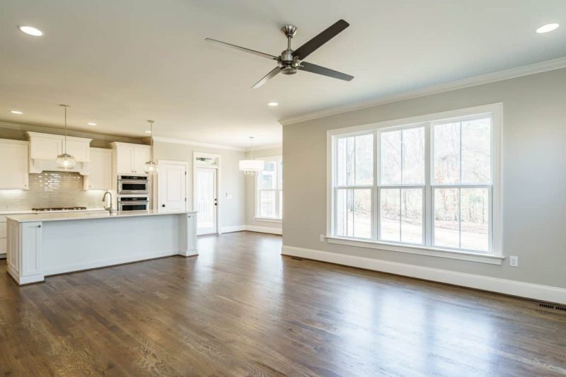 Modern Craftsman house Plan with Detailed Floor Blueprint