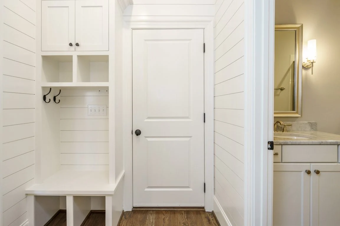 17-1392 HOUSE PLAN - Modern Craftsman House Plan with Detailed Floor Blueprint 15 Modern Craftsman house Plan with Detailed Floor Blueprint